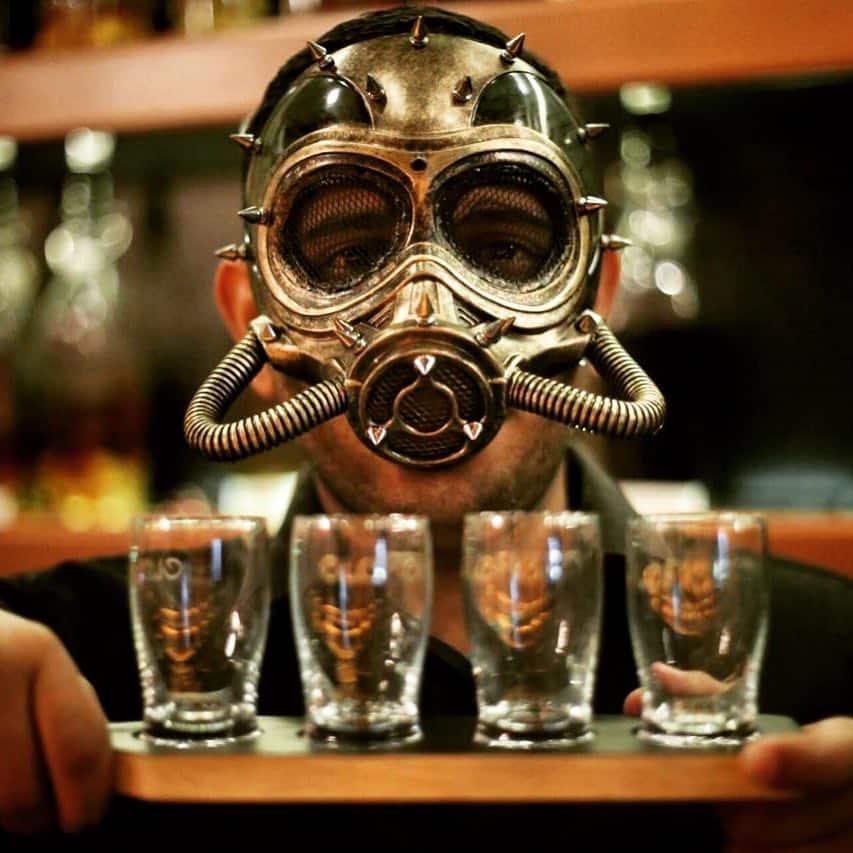 Can you imagine your waiter pouring you a drink dressed like this?