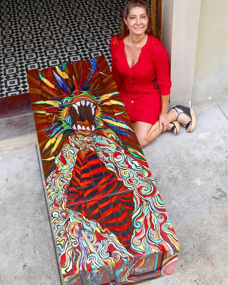 Obra de Markelita Reyes de Bogue para The Casco Door Project 2019