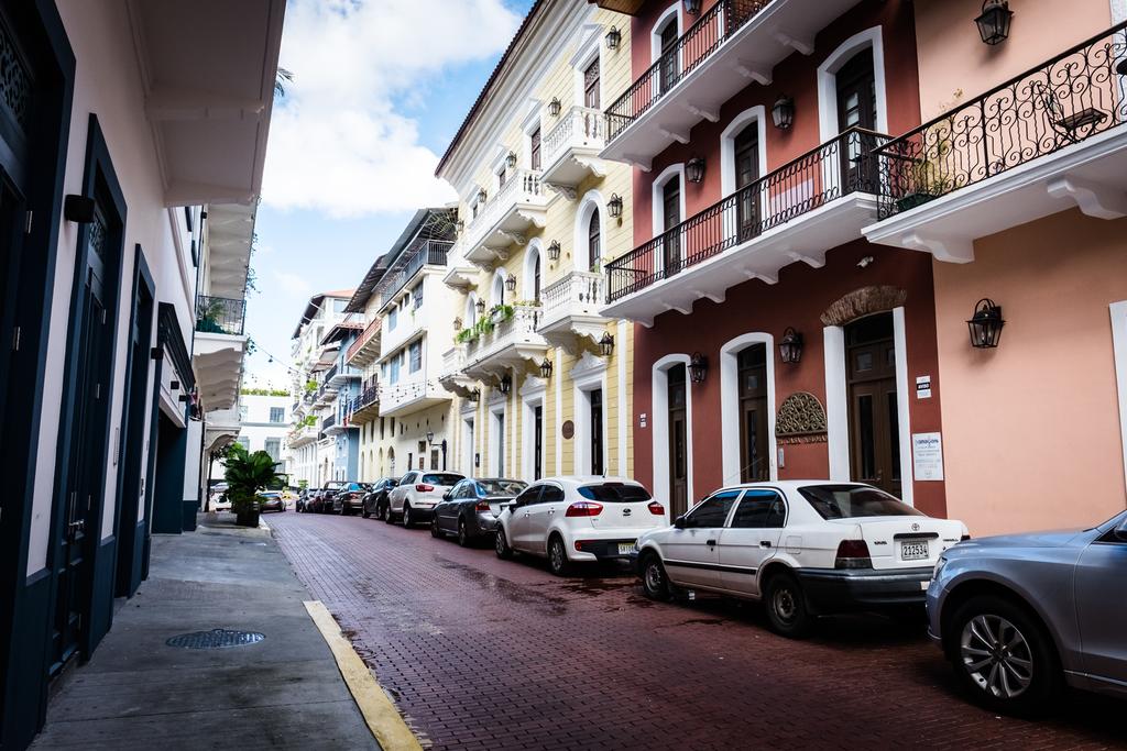 Stunning Small Loft at Casa Neuman is located between calle 8 and 9 in casco viejo panama