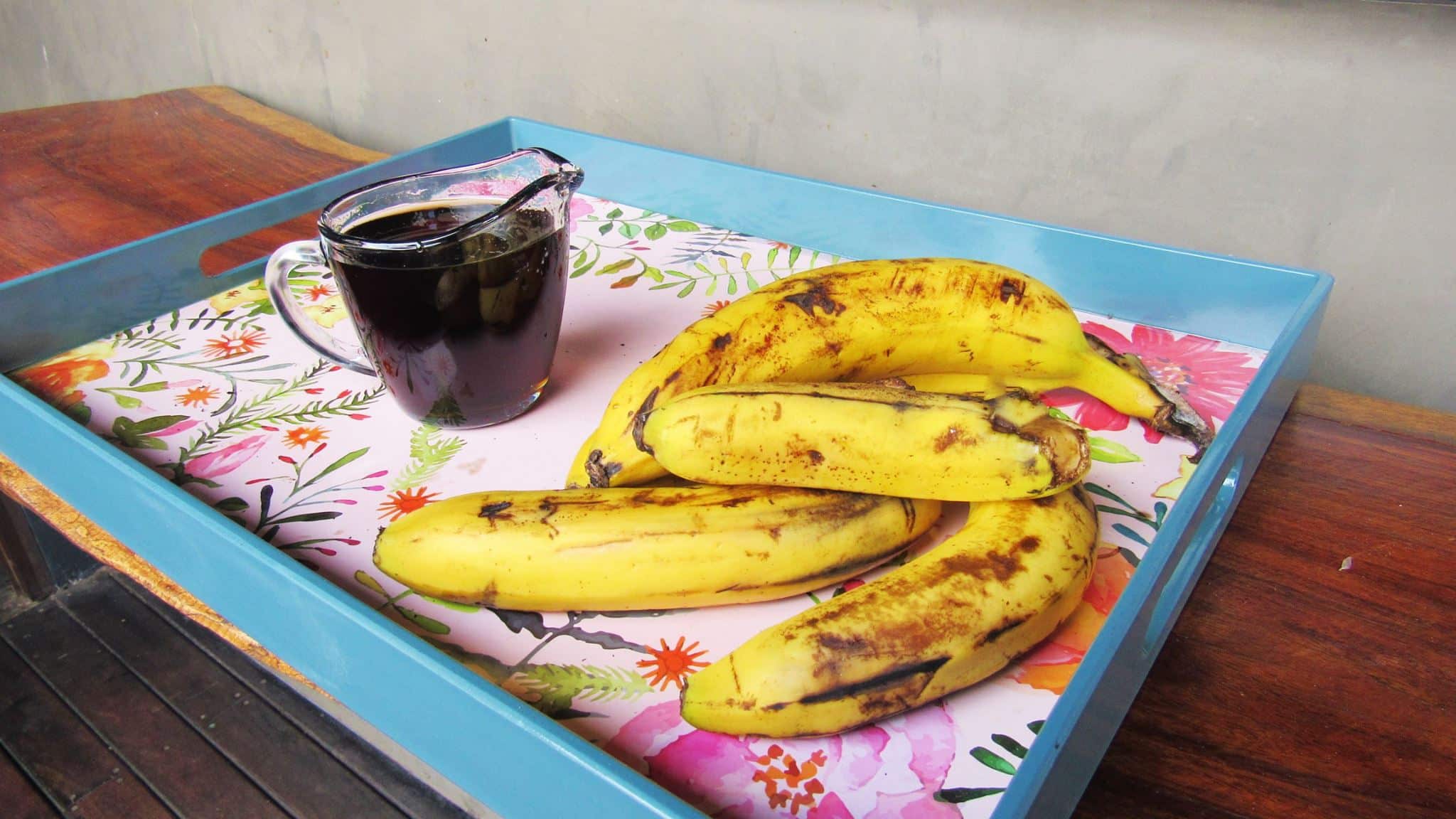 bananas and syrup at Lunas Castle Hostel 