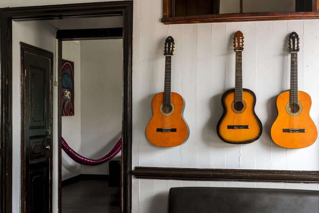 guitars and hammock at Lunas Castle Hostel 