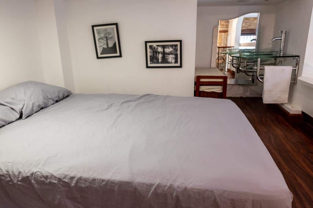 Stunning Small Loft at Casa Neuman bedroom area