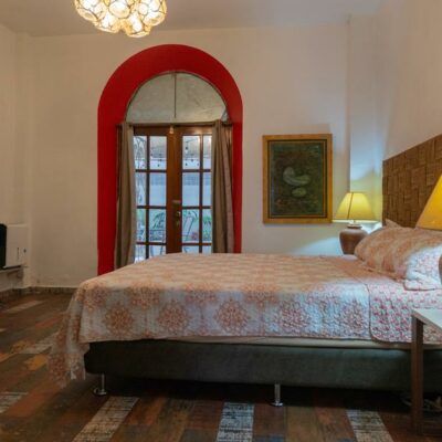Casa Maralta has a Charming Apartment in Casco Viejo