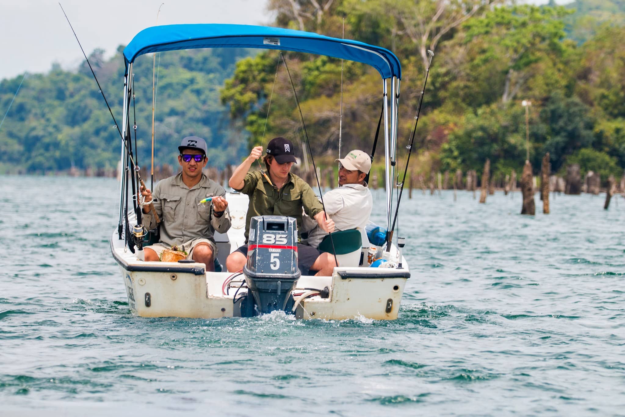 Pesca en el Lago Gatún - Panama Casco Viejo