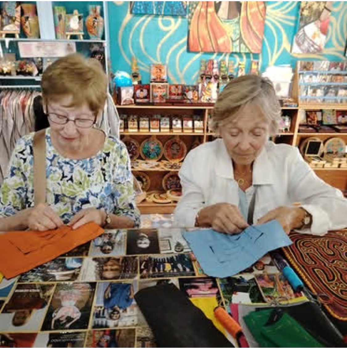 Guna Mola Workshop Panama Casco Viejo Guna Mola Workshop - Image 5